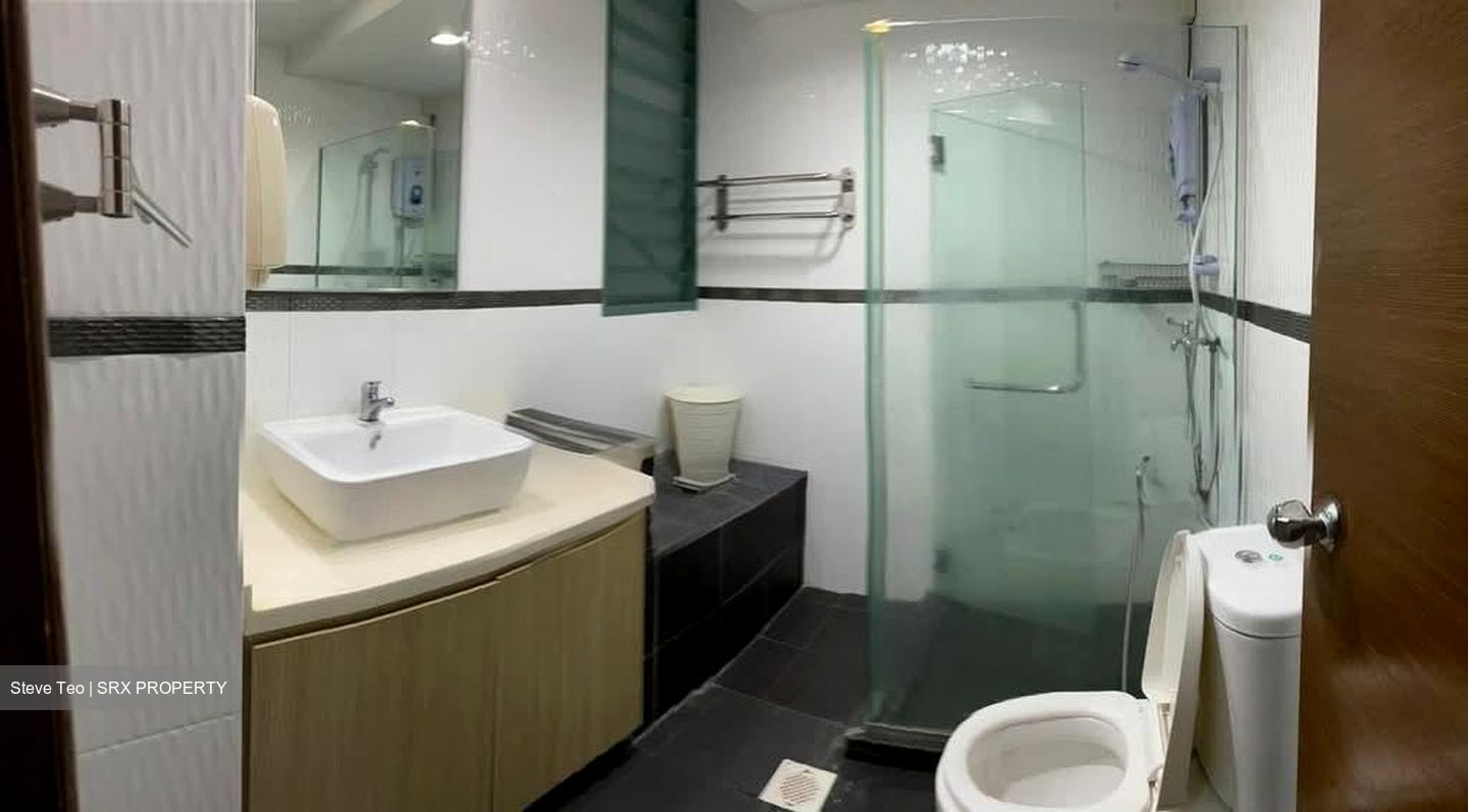 Pasir Panjang Road (D5), Condominium #599778251
